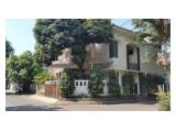 Rumah asri Kelapa Gading 11x17m, hoek 2 lantai