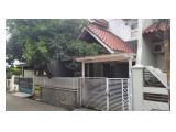 Jual rumah Rawamangun 9x15m, 2 lantai, hadap Selatan