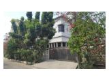 Jual rumah luas Kelapa Gading 430 m, 2,5 lantai, belakang Mal 