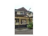 Disewakan rumah Kelapa Gading Kirana 9x17m, 2 lantai, hadap Timur 