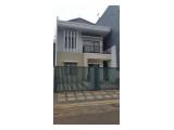 Jual rumah Kelapa Gading 8x18m, 2 lantai, belakang Toyota & Ford  