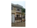 Jual rumah Kelapa Gading Summarecon 10x20m, 2 lantai, bagus, hadap Selatan 