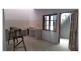 Jual rumah Cempaka Putih 147m, 1,5 lantai, siap huni, bagus 