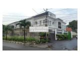 Jual rumah mewah Rawamangun 1200m, 2 lantai, ada lapangan tenis
