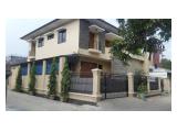 Jual rumah hoek Kelapa Gading 9x17m, 2 1/4 lantai, hadap Selatan Barat