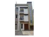 Jual rumah Kelapa Gading (Gading Pelangi) 8x18m 3,5lantai hadap Selatan