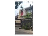 Rumah minimalis Sunter 9x23m, 3lantai, jalan super lebar