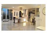 RUMAH Bagus Interior Mewah Lokasi Strategis giriloka daerah Serpong Tangerang