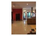 Rumah Cantik di Cilandak Jalan Jeruk Purut