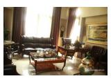 Dijual rumah mewah di Patra Kuningan Jakarta Selatan.