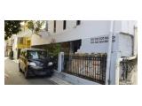 Di Jual Rumah di Setiabudi 6 Kamar Tidur - Unfurnished