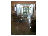 Di Jual Rumah Bagus di Jagakarsa 5 Kamar Tidur - Unfurnished