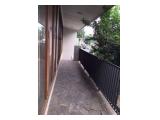 Di Jual Rumah di Pancoran 5 Kamar Tidur - Unfurnished