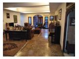Di Jual Rumah di Kemang , 4 Kamar Tidur - Semi Furnished