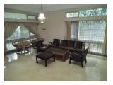 Di Jual Rumah di Kemang , 4 Kamar Tidur -  Furnished