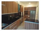 Di Jual Rumah di Cilandak , 4 Kamar Tidur - Furnished