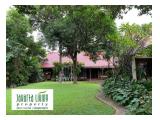 JUAL : Rumah Asri LT 2600 Sqm di Kemang, Jakarta Selatan