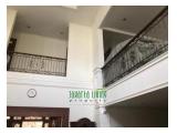 Dijual Rumah Asri Strategis di Jl. Ciasem, Kebayoran Baru 