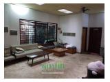 Jual Rumah Tua di Jl. Cisanggiri, Kebayoran Baru
