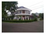 Rumah Cantik Yang Asri 2 lt Cinere - SH4070
