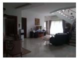 Rumah Cantik Yang Asri 2 lt Cinere - SH4070