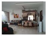 Rumah Cantik Yang Asri 2 lt Cinere - SH4070