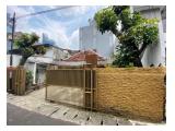 Dijual Rumah Tua Hitung Tanah di Menteng Jakarta Pusat - Turun Harga - Belakang MH Thamrin, Cocok Kost, Area Prime