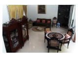 Dijual Cepat Rumah Nyaman dan Asri di Jl. Nitikan Baru Yogyakarta - 3 Kamar Tidur Semi Furnished