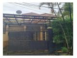 Jual Rumah Kebayoran Baru 4+1, Luas dan Kokoh
