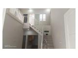 Sewa / Jual Rumah Bangunan Baru 2 Lantai di Bintaro Permai Tangerang - 3 Kamar Tidur Semi Furnished