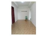 Jual Rumah Asri Dalam Komplek di Depok - 3 Kamar Tidur Unfurnished