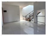 Dijual Rumah Mewah Murah di Pondok Indah Jakarta Selatan - 4 Kamar Tidur Unfurnished