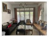 Dijual Rumah Hitung Tanah di Tebet Jakarta Selatan - 6 Kamar Tidur Lokasi Strategis