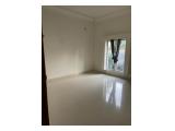 Dijual Rumah Kemanggisan Ilir Jakarta Barat - 2 Kamar Tidur + 1 Kamar Unfurnished