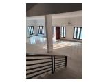 Dijual Unit Rumah Taman Palem Jakarta Barat Kondisi Unfurnished Tipe 4BR+ 3 Lantai