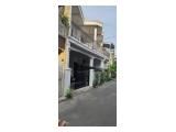 Rumah Dijual 2 Lantai, Jl. Kaja, Kelapa Dua Wetan - Ciracas