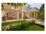 Jual Rumah LUX di Jagakarsa Jakarta Selatan - 4 Kamar - Seperti RESORT