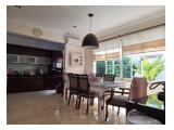 Jual Rumah 3 Lantai di Sutera Olivia Serpong Utara Tangerang Selatan - 8 Kamar Tidur