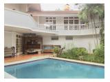 Jual Rumah di Kebayoran Baru Jakarta Selatan - 6+2 Kamar Tidur